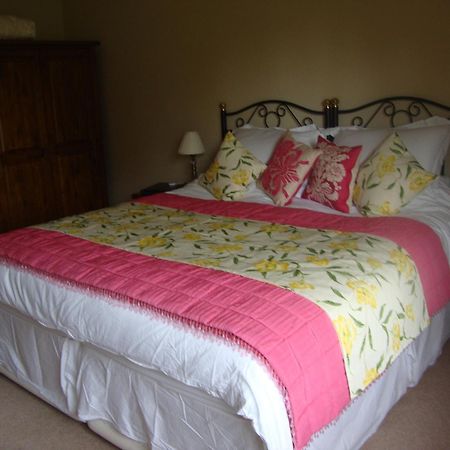 The Paddock Bed and Breakfast Haverfordwest Εξωτερικό φωτογραφία