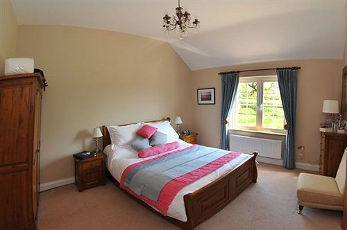 The Paddock Bed and Breakfast Haverfordwest Εξωτερικό φωτογραφία